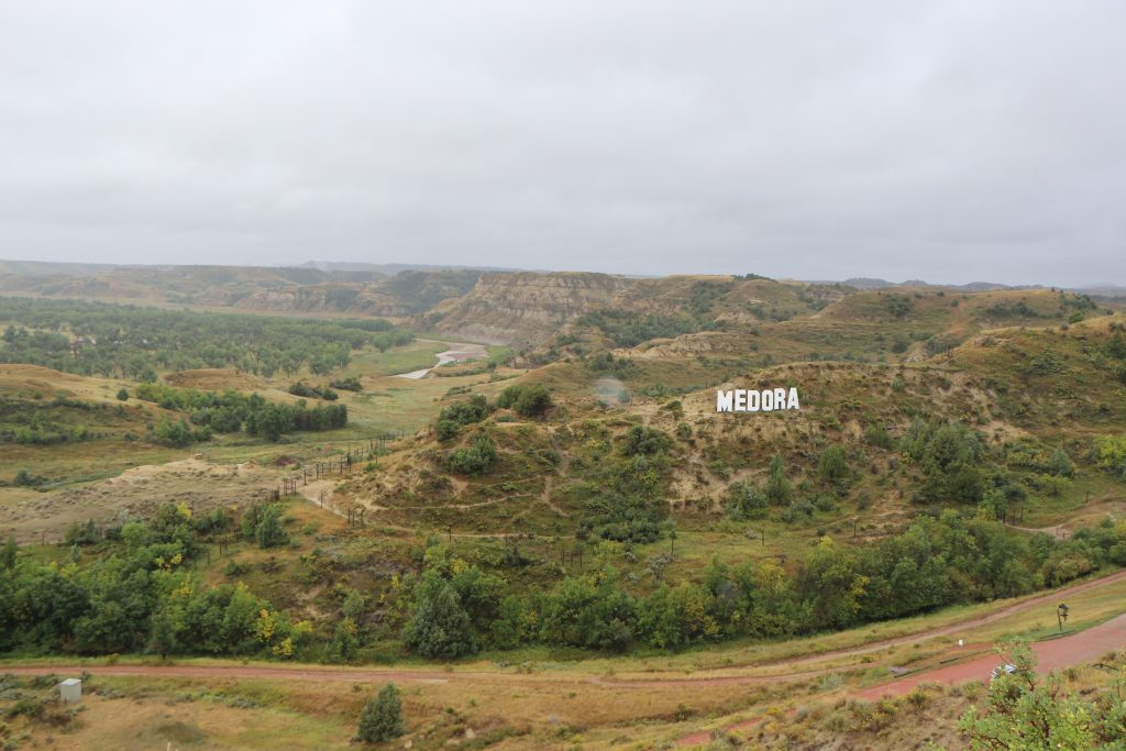 What to do in Medora North Dakota - Jill Goes